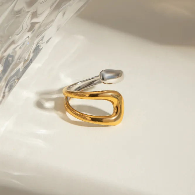 Serpent Ring 18K Gold Plated