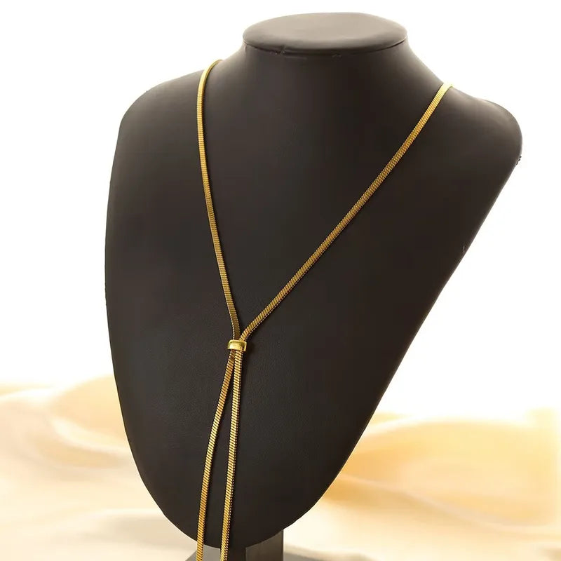 Golden Poise Necklace - 18k Gold Plated