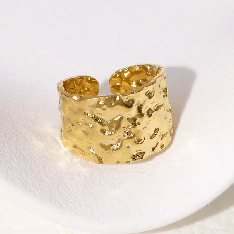 Hammered Luxe Ring - 18k Gold Plated