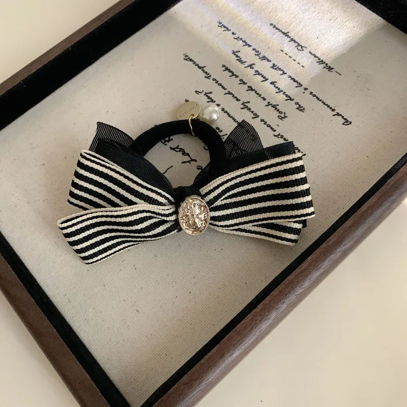 The Paris Bow Hair Tie