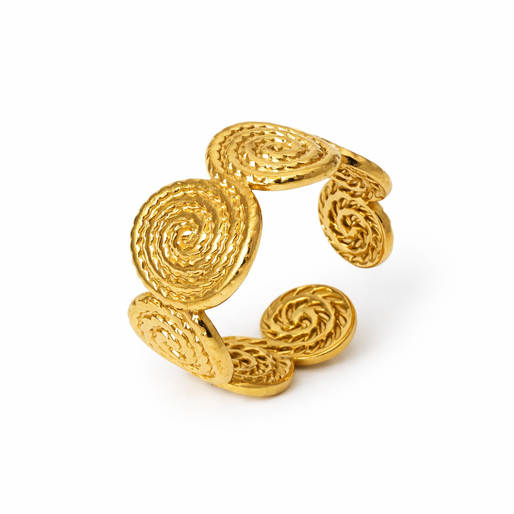 Serene Swirl Ring - 18k Gold Plated